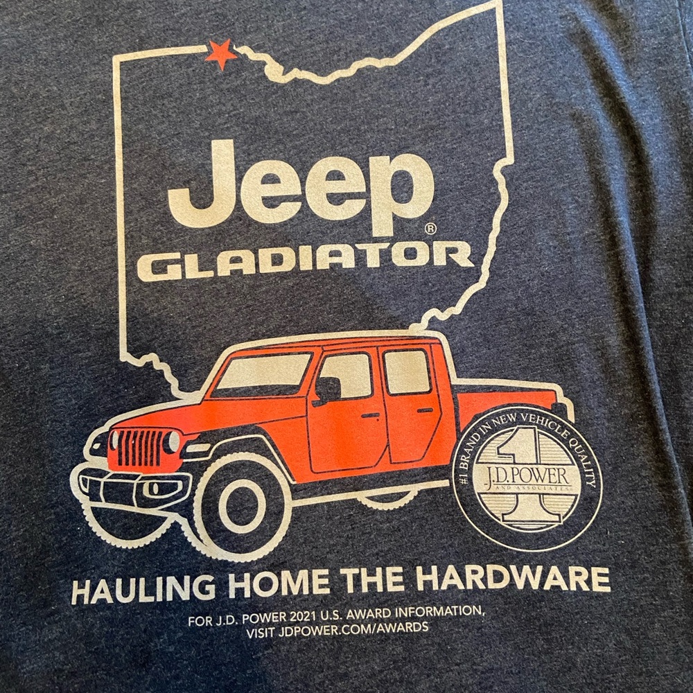 Jeep Gladiator Large shirt - Picture 3 of 4